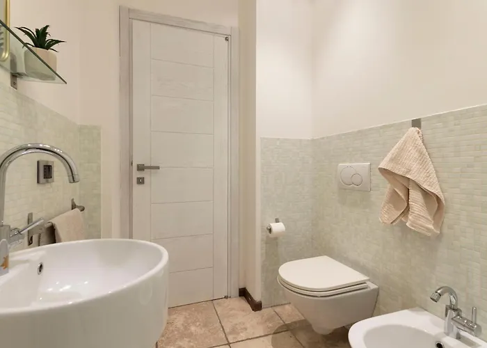 Villa Brightline 8, Emma