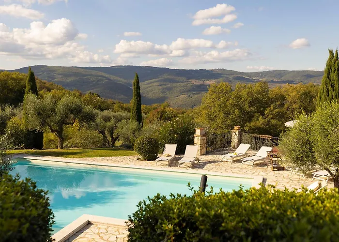 Villa Brightline 8, Emma Todi